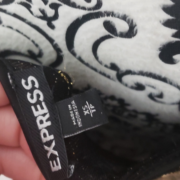 Express Gold and Black Sequin Camisole Tank Top - Picture 10 of 16